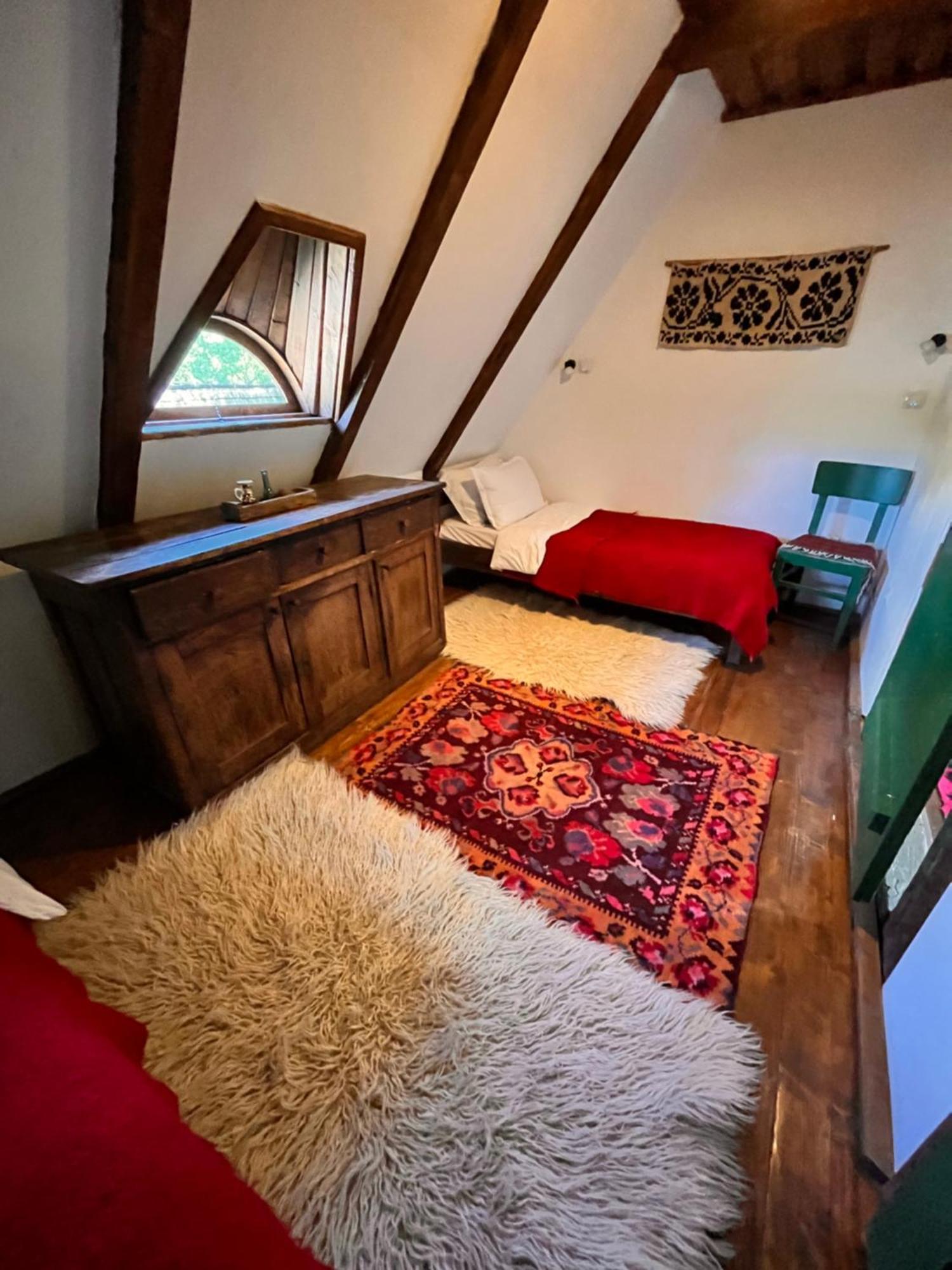 The Village Pension Breb Екстериор снимка