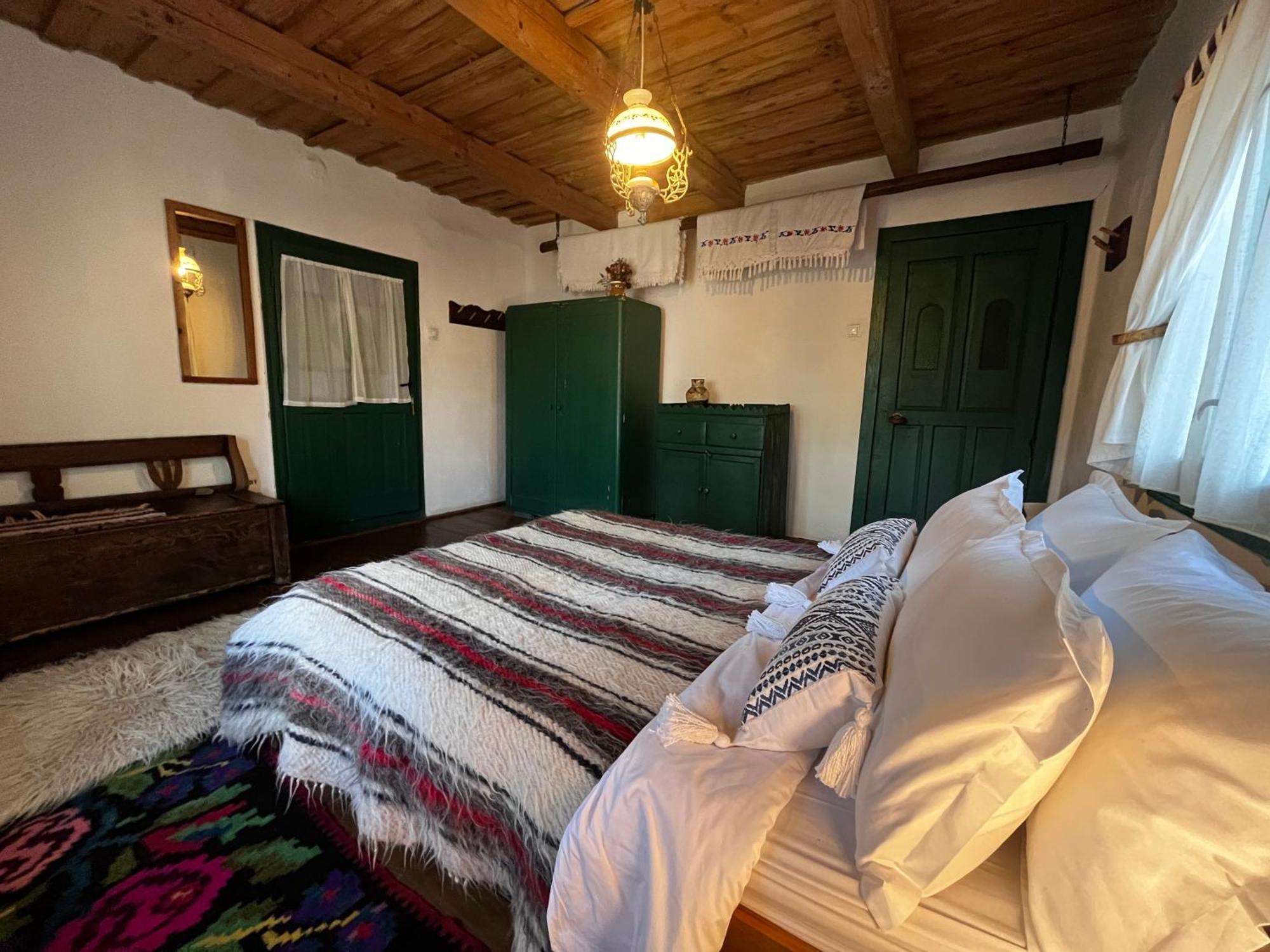 The Village Pension Breb Екстериор снимка
